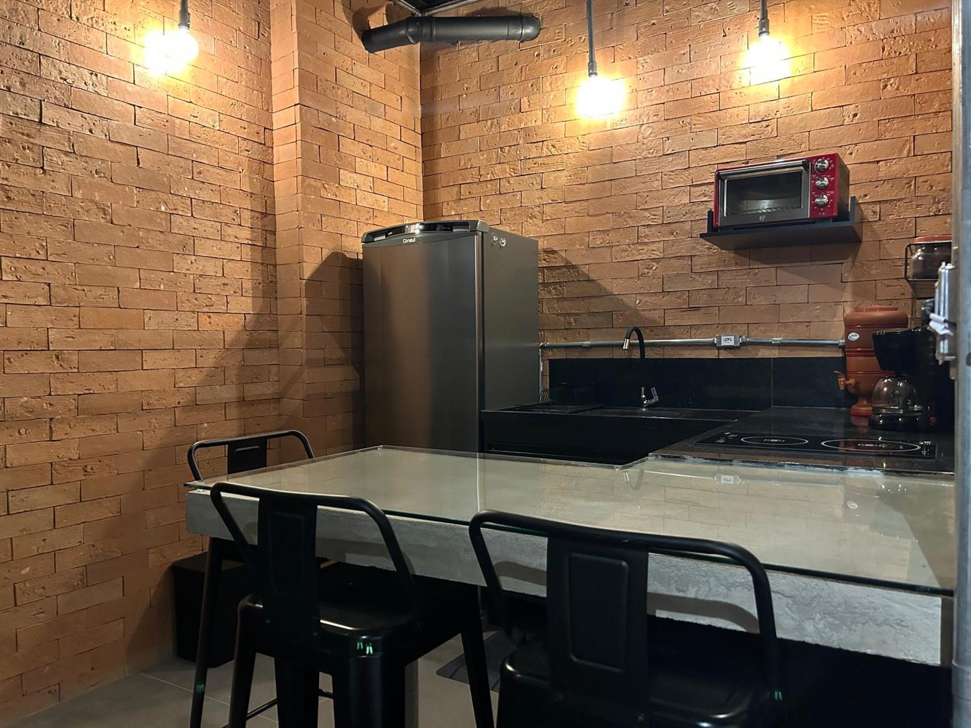 Pinheiros Duplex No Pool Aparthotel *